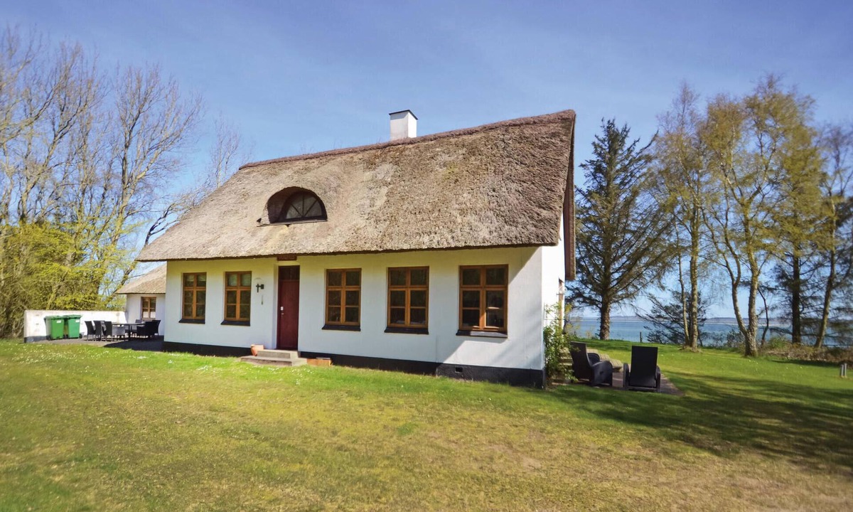 Veno House | Pet friendly home in Struer with house sea view