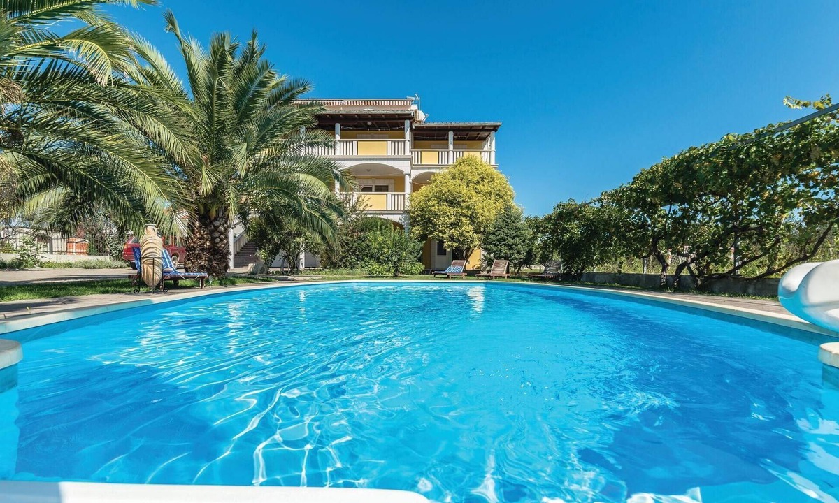 Turanj House | Pet friendly home in Turanj