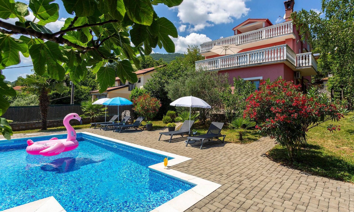 Veprinac House | Pet friendly home in Veprinac