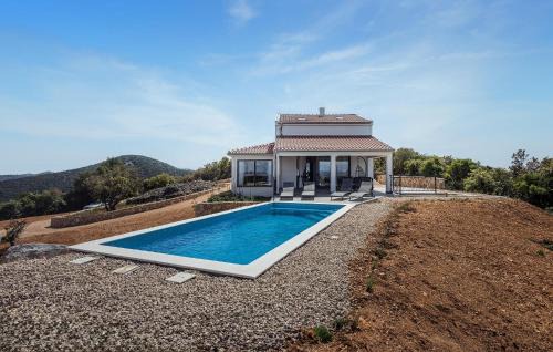 Zman House | Pet Friendly Home In Zman