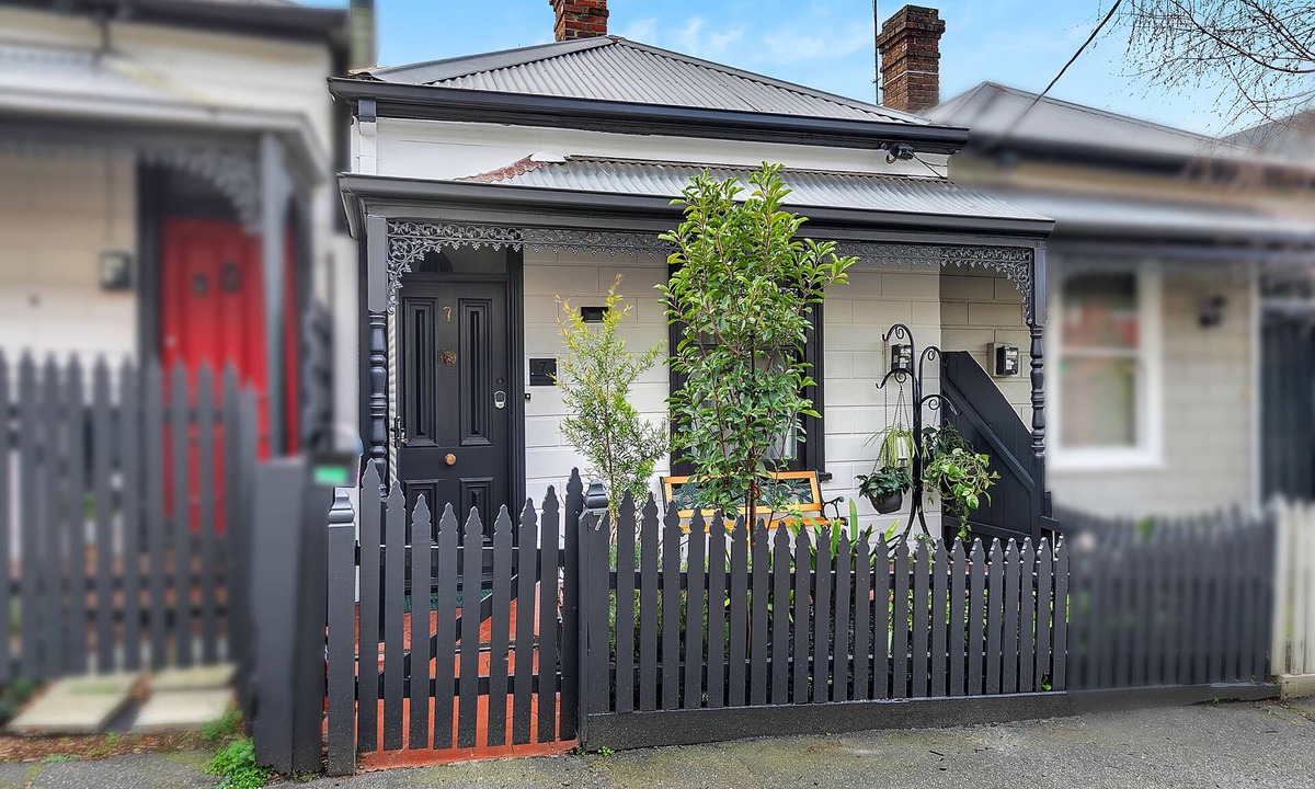 Richmond North House | Pet Friendly House Near MCG