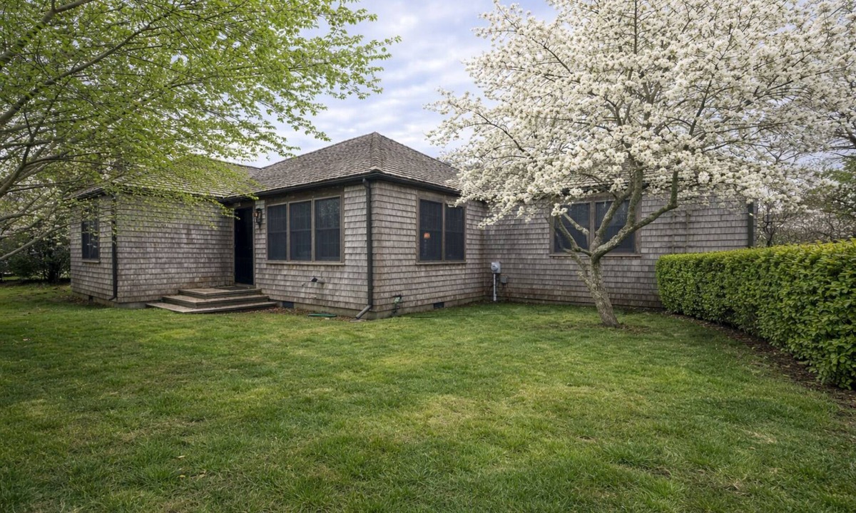 West of Town House | Pet Friendly Miacomet Home with Hot Tub and Infared Sauna!