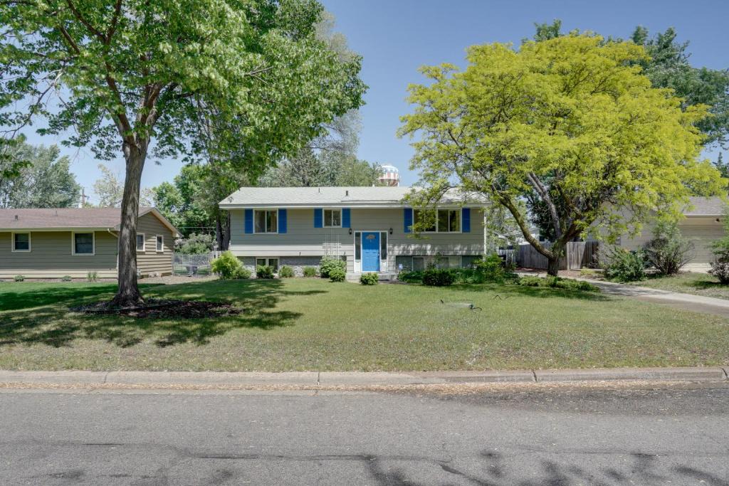 Spring Lake Park Apartment | Pet-Friendly Minneapolis Apt Near Shops & Dining!