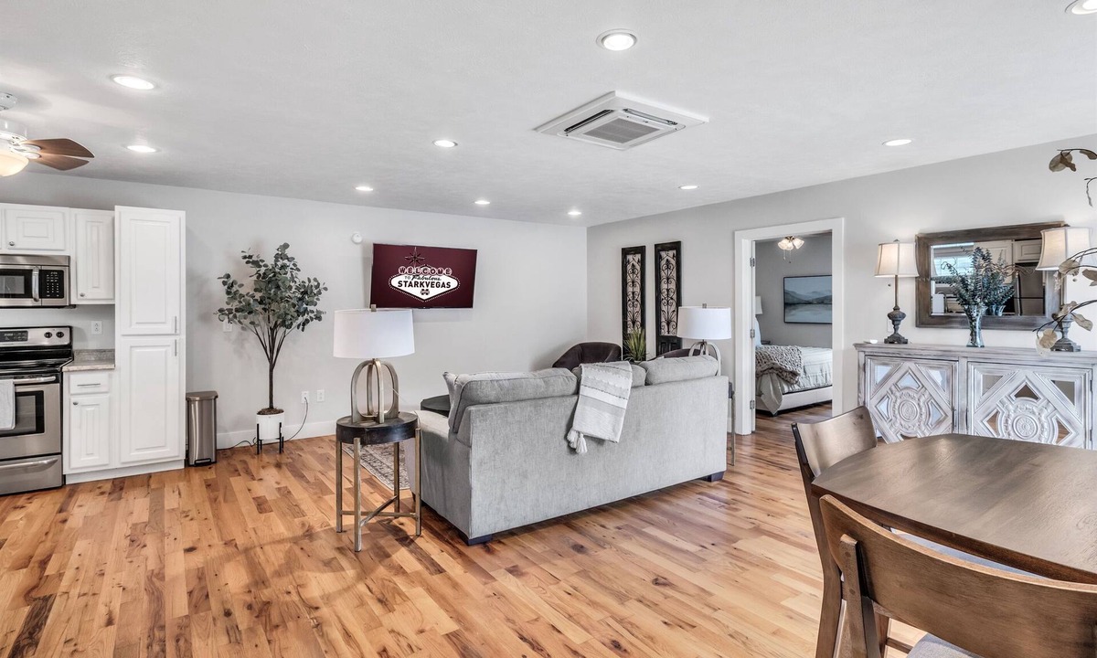 Starkville House | Pet Friendly | Newly Updated