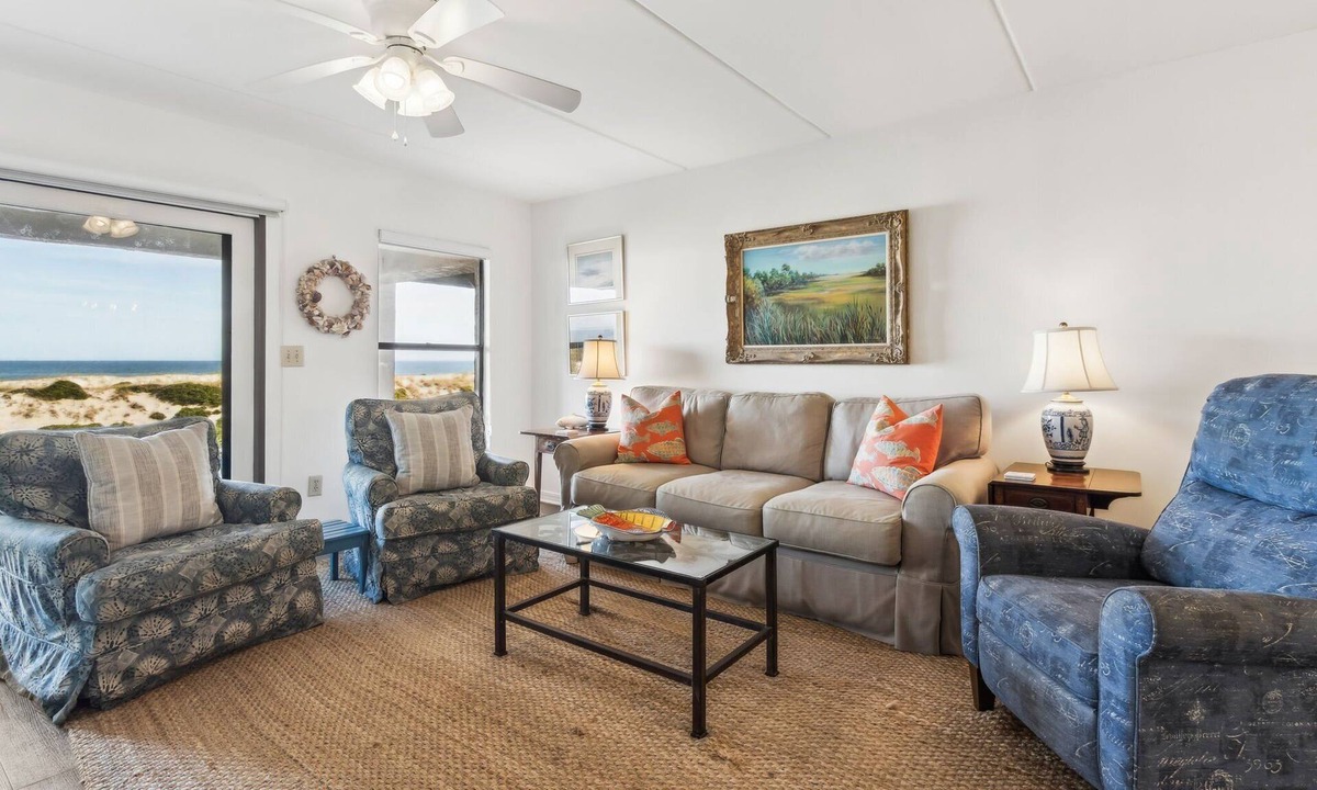 Amelia City Condo | Pet Friendly Oceanfront Sailmaker Condo | Ground Floor | Updated Kitchen | Steps to the Beach