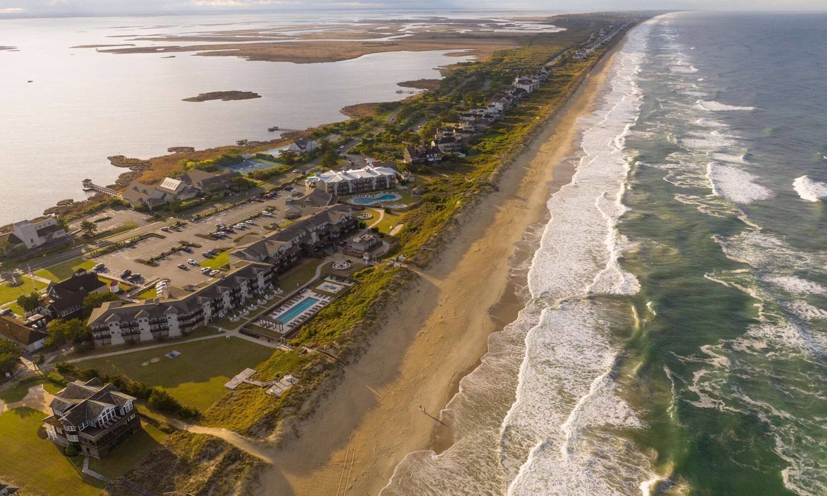 Duck Hotel | Pet-Friendly Outer Banks Resort with Spa & Restaurant