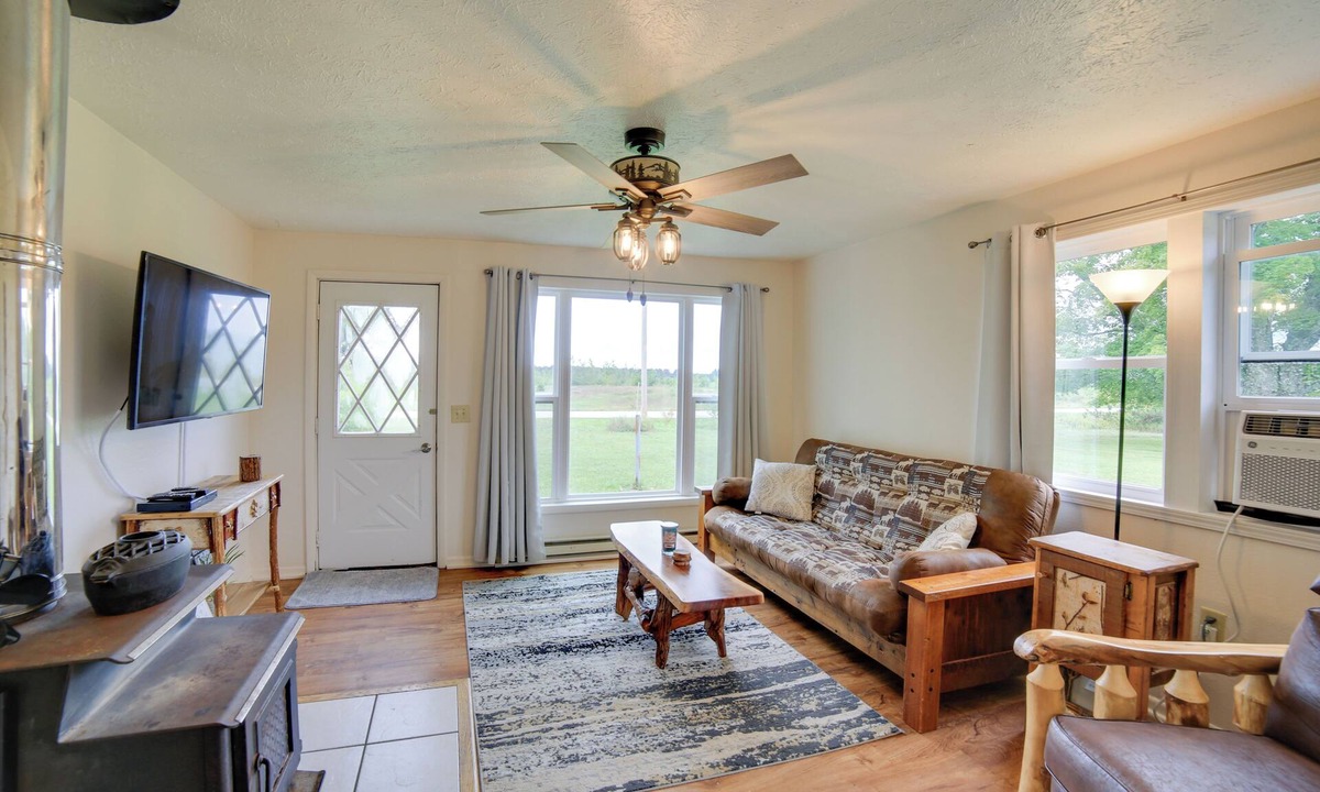 Newberry Cottage | Pet-friendly & Peaceful Northern Michigan Gem