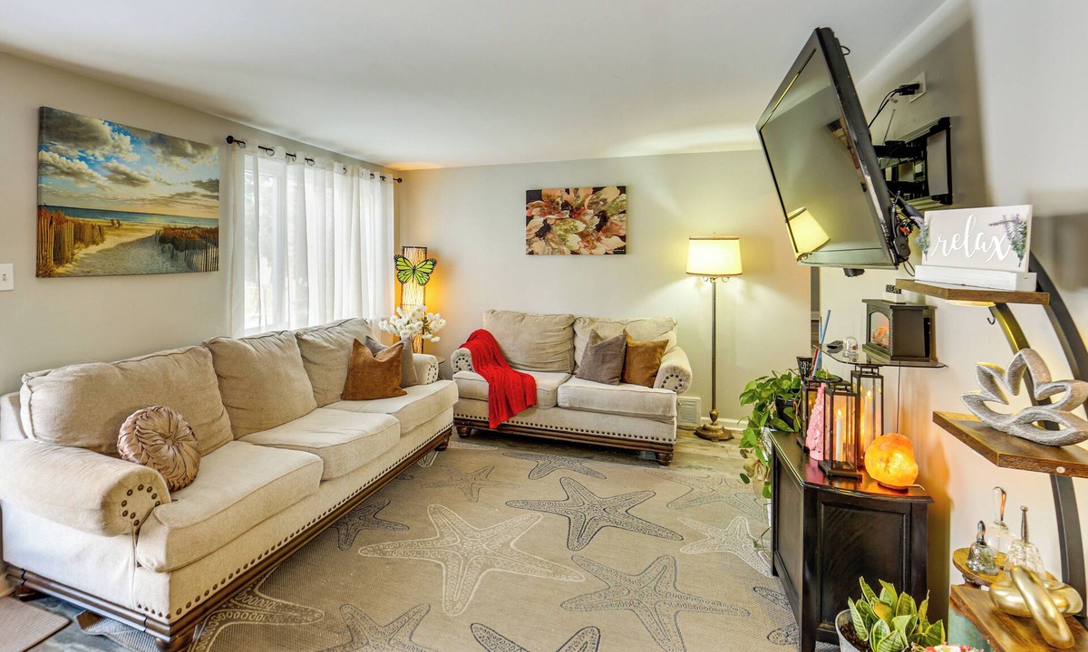 Brookline House | Pet Friendly, Private! Multi-Level Brookline Home