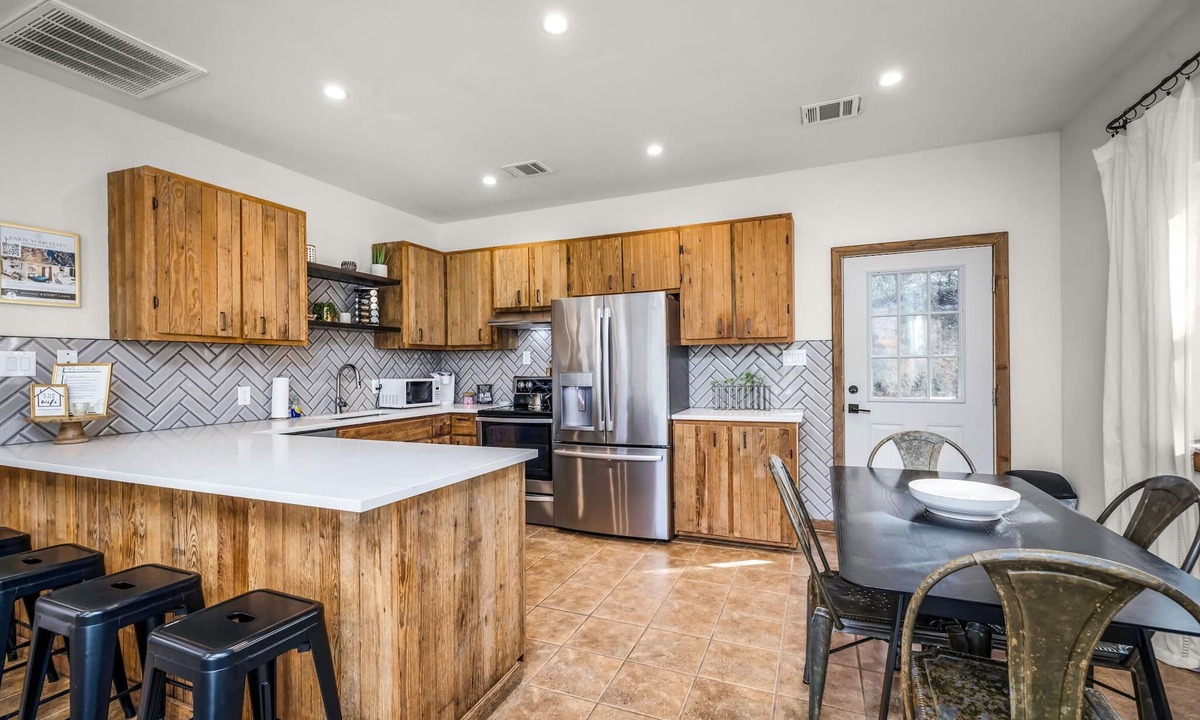 Kyle Cabin | Pet Friendly | River Access | Grill | Firepit