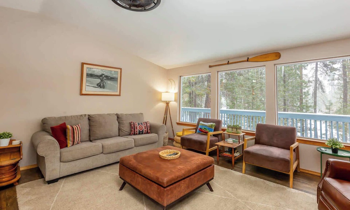 Three Rivers House | Pet-Friendly Riverfront Home w/Deck