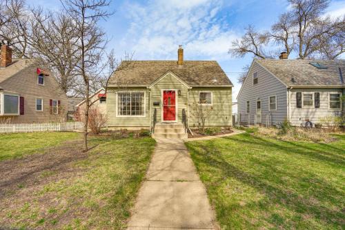 West Seventh House | Pet-Friendly St Paul Home Less Than 5 Mi to Downtown!