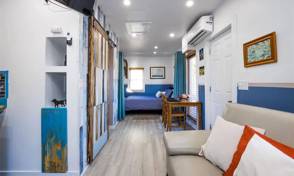 Cape Charles House | Pet Friendly Tiny Livin 3min from Cape Charles