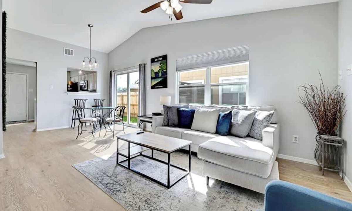 Cherry Creek House | Pet-Friendly Townhouse with Private Fenced Yard