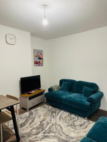 Gloucester House | Petal House