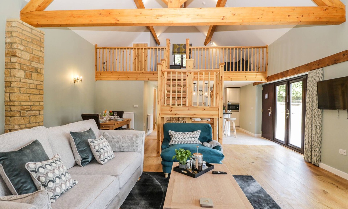 Bourton Cottage | Petals Patch