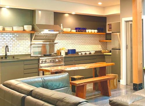 Petaluma Apartment | Petaluma Warehouse Lofts unit E