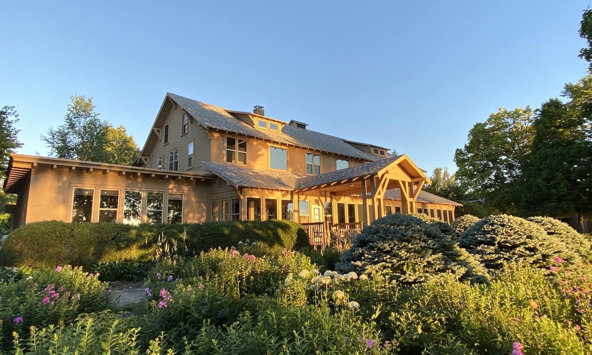 Glenwood Hotel | Peters Sunset Beach Resort