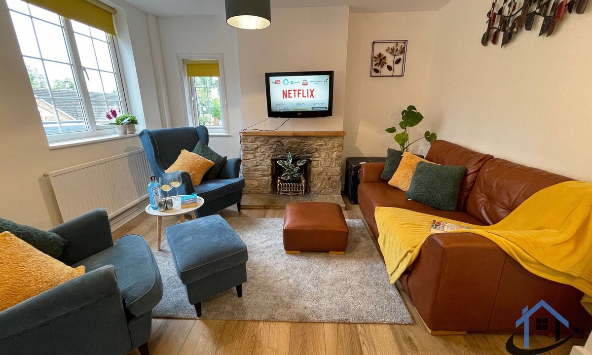 Twywell Cottage | Petham Cottage 2 bed sleeps 6n