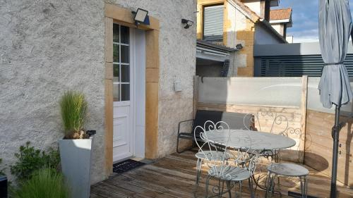 La Motte-Saint-Jean House | Petit gîte de Montassin