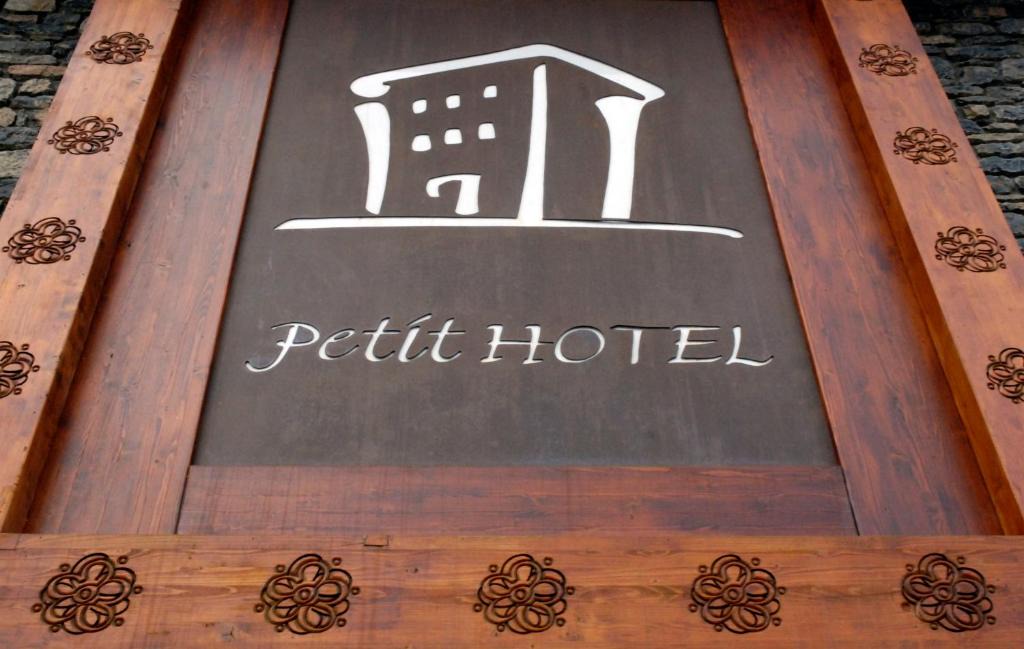 Pas de la Casa Hotel | Petit Hotel