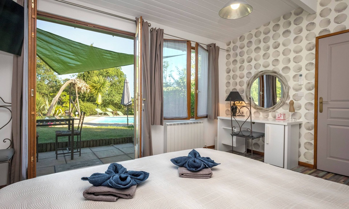 Saint-Pargoire Bed & Breakfast | Petit Mas - Domaine à L'Aise