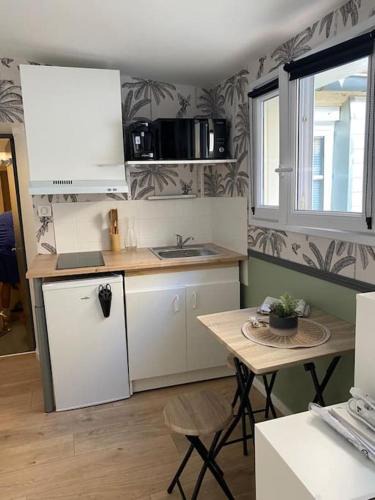 Besancon Old Town Apartment | Petit studio centre ville boucle