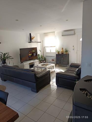 Beaugency House | Petite Escale