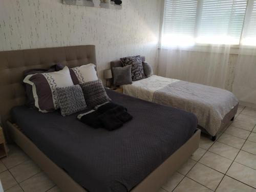 Sens Apartment | Petite halte Appt 103