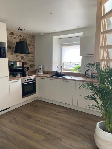 Ploudaniel House | Petite maison à la campagne