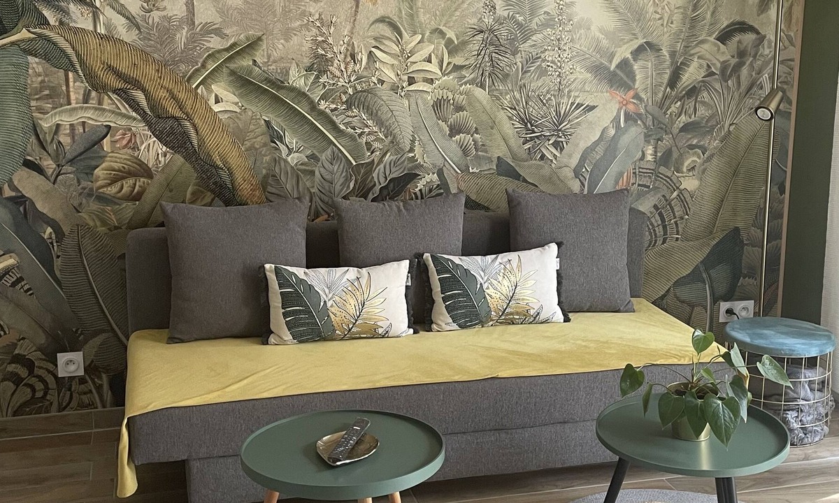 Saint-Loubes Apartment | Petite Maison Arboré et Calme