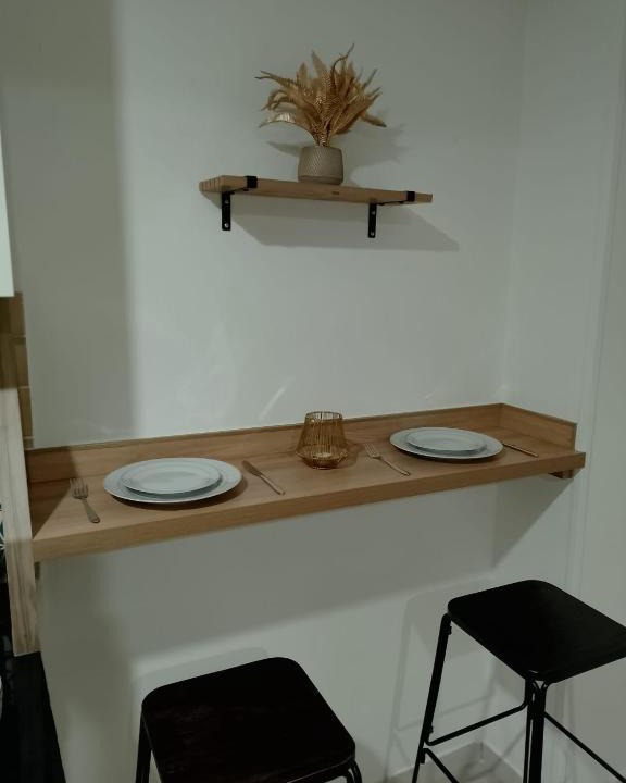 Auneau Apartment | petite maison cosy