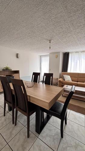 Broons House | Petite maison de bourg