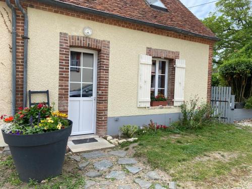 Noyers House | Petite maison de bourg