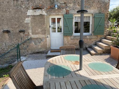 Thury House | Petite maison de charme à Thury