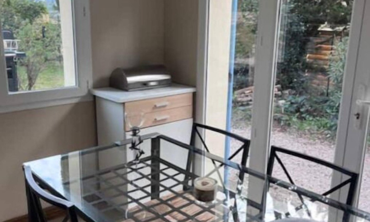 Auriol House | Petite Maison de Charme