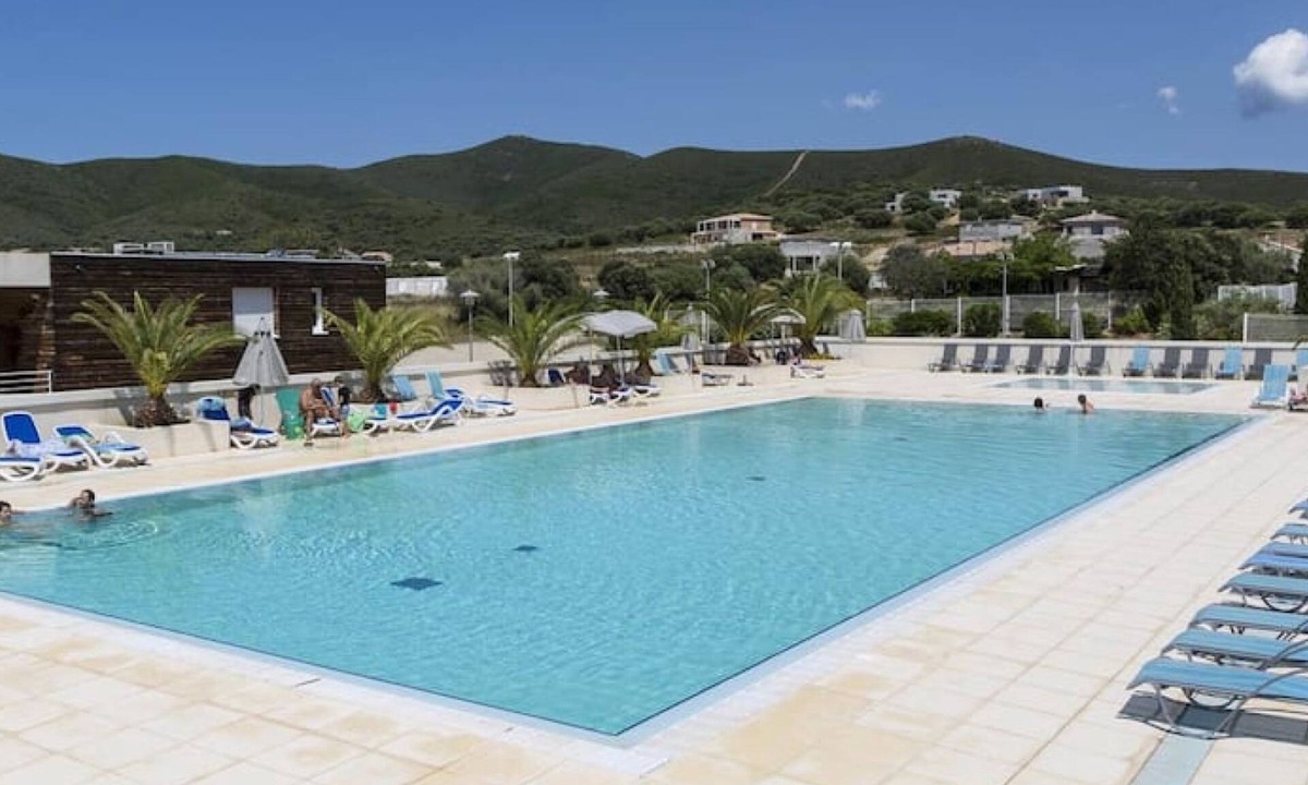 Lozari House | Petite Maison