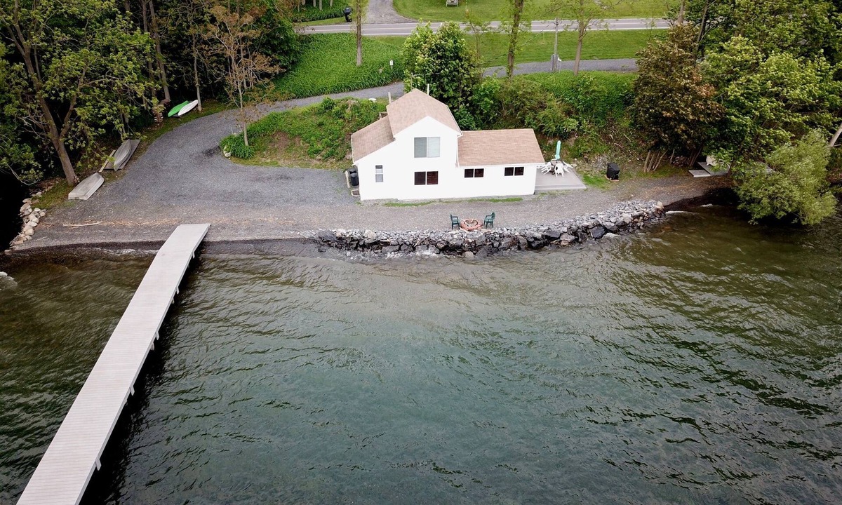 Town of Varick Cottage | Pets Welcome. Private. Right on the Lake.