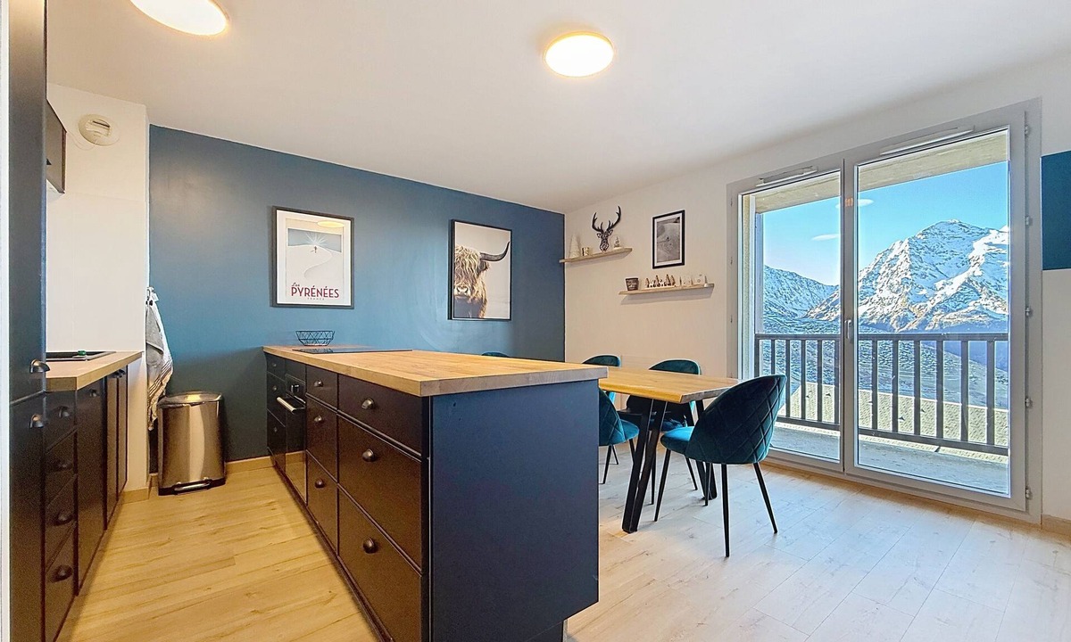 Peyragudes Apartment | PEYRAGUDES -Peyresourde renovated apartment, great view and ideal for skiers and families