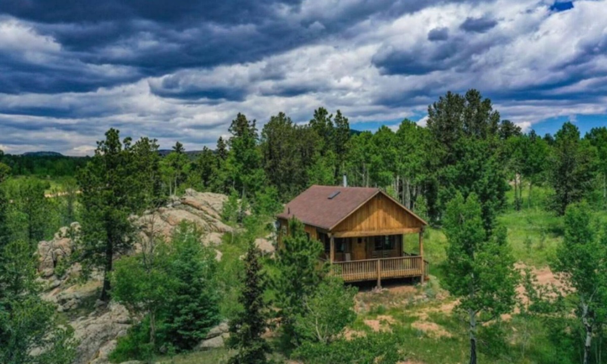 Victor House | Phantom Canyon Resort