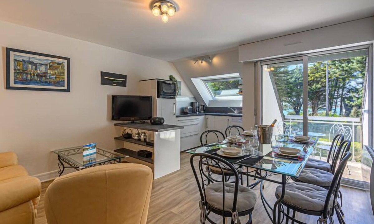 Saint-Philibert Apartment | Phare de Kernevest by Interhome