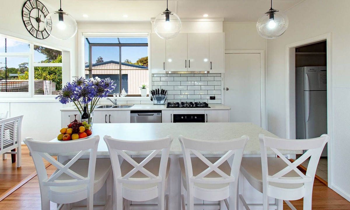 Mallacoota House | Pheeney Place Five-star pet Friendly