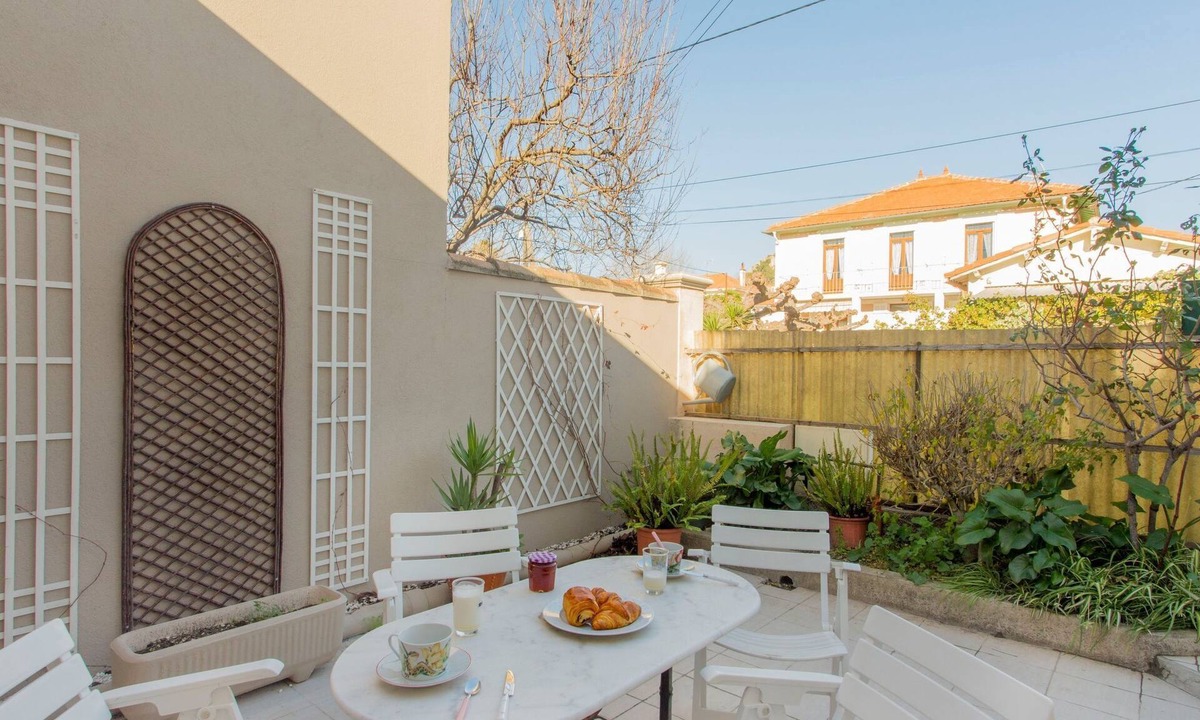 Hyeres City Centre Apartment | Phichris by Interhome