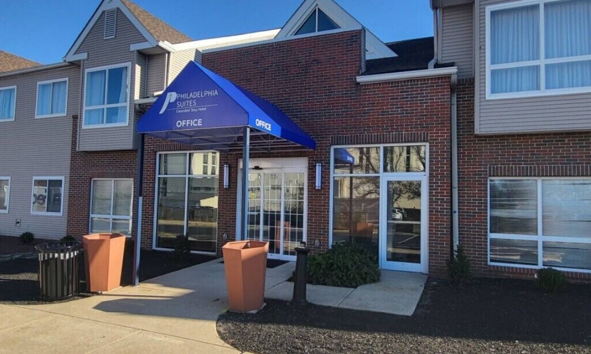 Primos Secane Apartment | Philadelphia Suites-Extended Stay