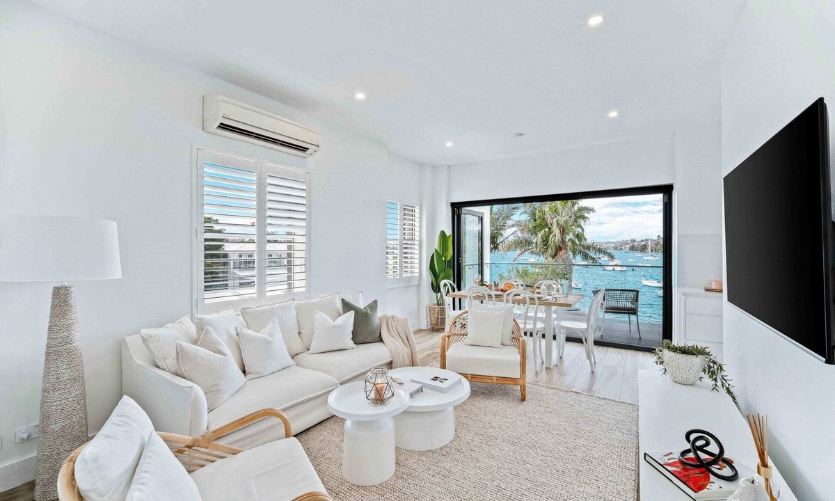 Elizabeth Bay Apartment | Phoenix Apartment at Palm View Collective