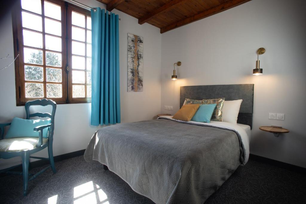 Ginasservis House | PHOENIX maison d'hôtes & SPA