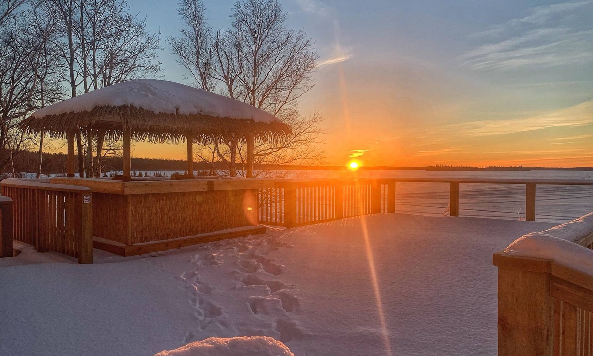 Pickle Lake Hotel | Pickle Lake Hotel
