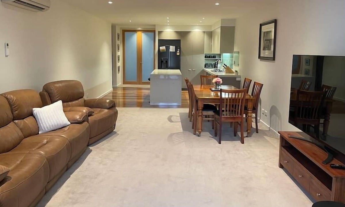 Geelong Apartment | Pier Point 203 @ The Geelong Waterfront