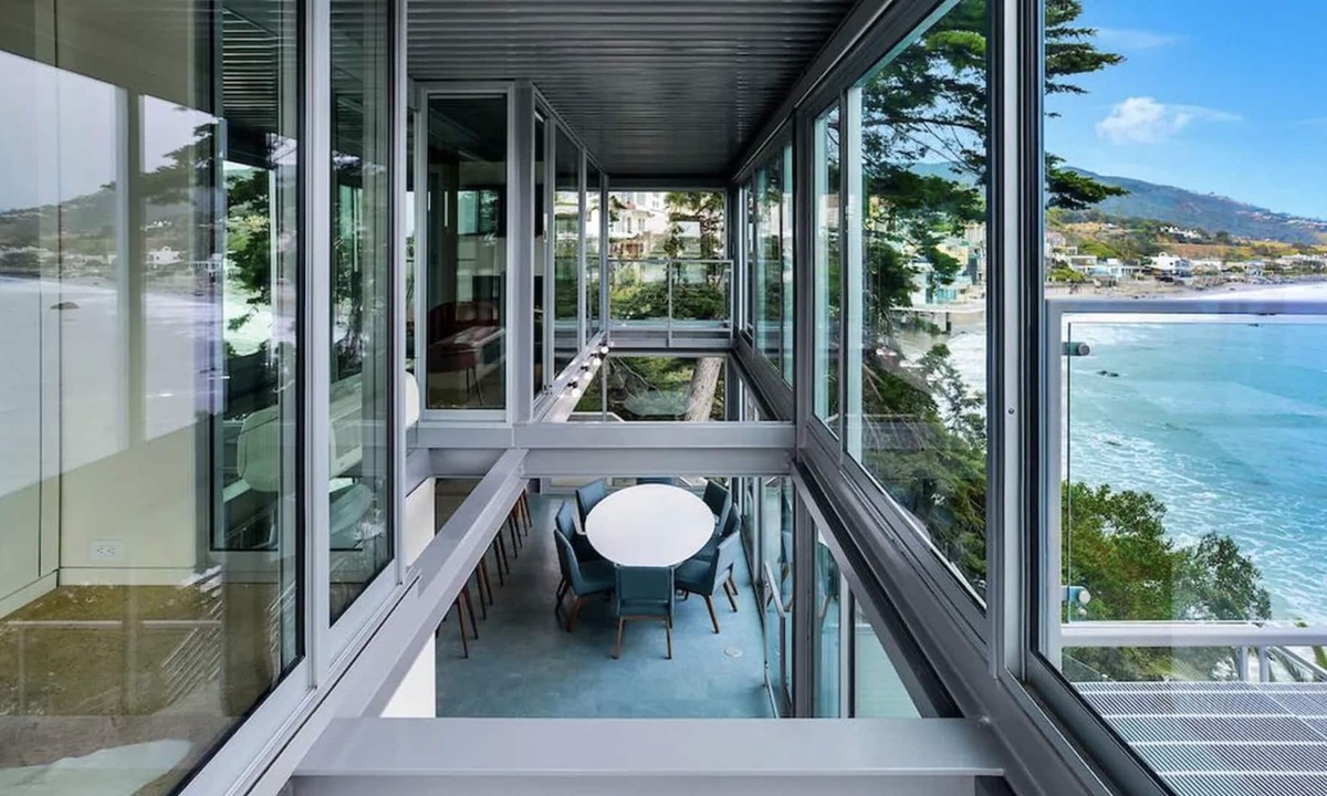 Western Malibu House | Pierre Koenig Beachfront Villa on Broad Beach!