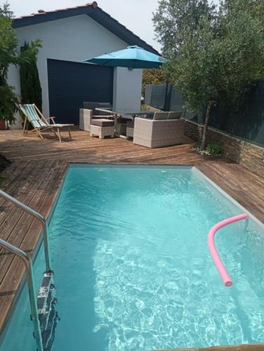 Tarnos House | Pignon sur piscine