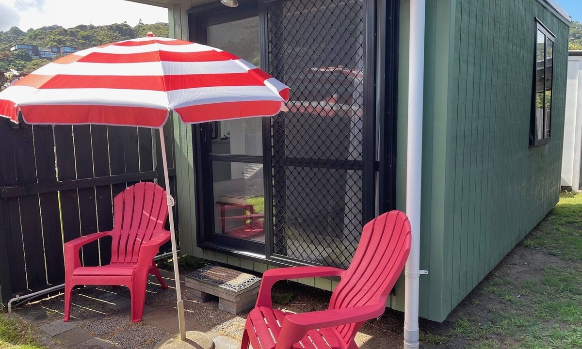 Piha Cabin | Piha Timeout Petite In the Hub